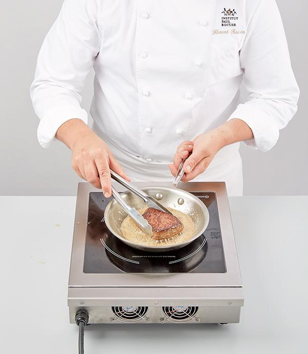 牛排怎么烤 烤牛排的技巧