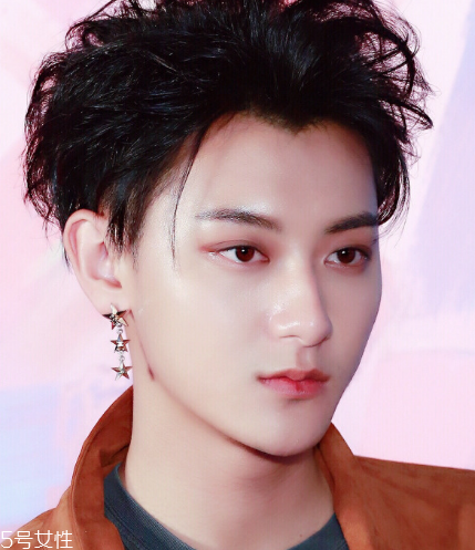 chanel星星耳環(huán)多少錢？香奈兒星星耳環(huán)價格