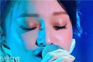 張韶涵眼影什么牌子 張韶涵同款眼影 張韶涵眼影什么牌子 張韶涵同款眼影