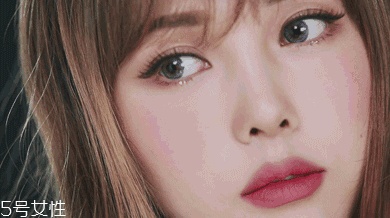 張韶涵眼影什么牌子 張韶涵同款眼影 張韶涵眼影什么牌子 張韶涵同款眼影