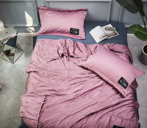 天絲和蠶絲有什么區(qū)別？天絲和蠶絲哪個(gè)好