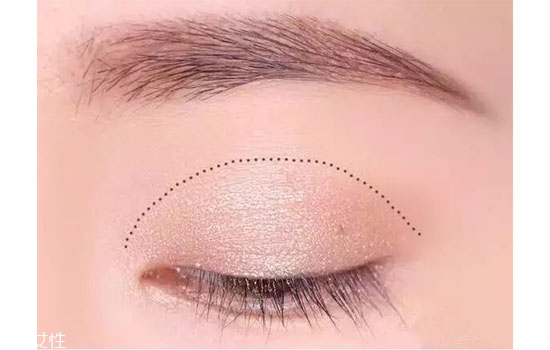 張韶涵眼影什么牌子 張韶涵同款眼影 張韶涵眼影什么牌子 張韶涵同款眼影