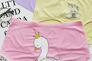 冰絲和桑蠶絲哪個好？冰絲和蠶絲的區(qū)別