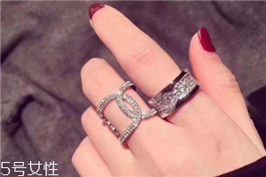 戒指為什么要纏紅線？戒指綁紅繩的意義