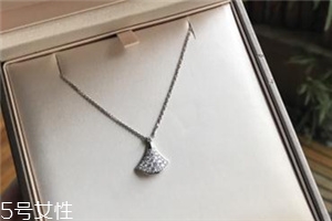 寶格麗扇子有幾個(gè)尺寸？寶格麗小扇子項(xiàng)鏈尺寸