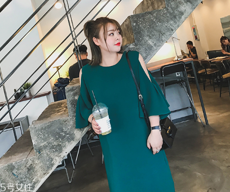 皮膚黃穿什么顏色顯白？適合黃皮女生的衣服顏色