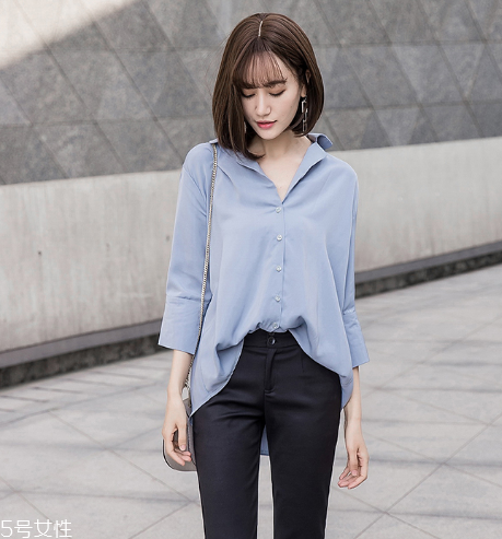 皮膚黃穿什么顏色顯白？適合黃皮女生的衣服顏色