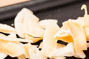 椰子片的熱量高嗎？椰子片會(huì)長(zhǎng)胖嗎