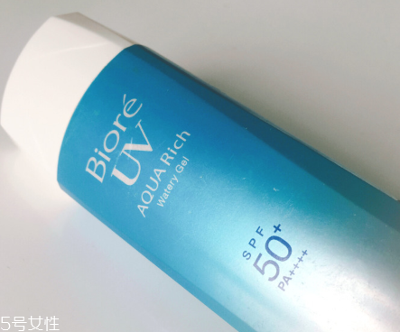 碧柔防曬防水力實(shí)測(cè) 碧柔2018新版藍(lán)管防水力評(píng)估 碧柔防曬防水力實(shí)測(cè) 碧柔2018新版藍(lán)管防水力評(píng)估