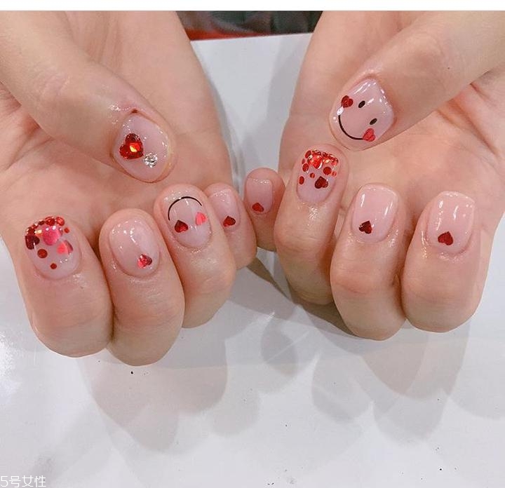 適合夏日小清新ins風(fēng)格美甲款式 2018日系少女心美甲 適合夏日小清新ins風(fēng)格美甲款式 2018日系少女心美甲