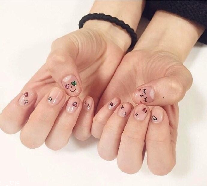 適合夏日小清新ins風(fēng)格美甲款式 2018日系少女心美甲 適合夏日小清新ins風(fēng)格美甲款式 2018日系少女心美甲