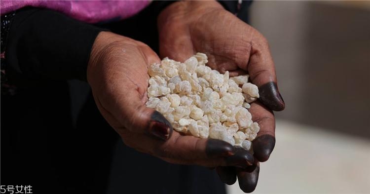 英國(guó)nyr適合什么人用 neal s yard王牌產(chǎn)品盤點(diǎn) 英國(guó)nyr適合什么人用 neal s yard王牌產(chǎn)品盤點(diǎn)