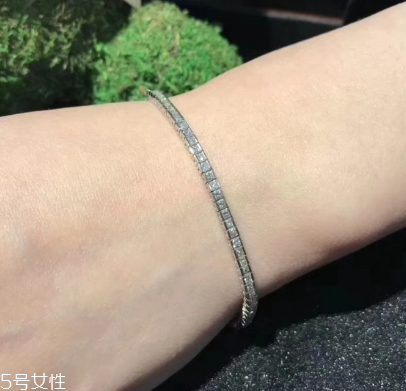 手鏈一般多少顆珠子？手鏈一般是幾個(gè)珠子？