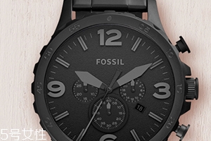 fossil手表怎么換表帶？fossil手表怎么用