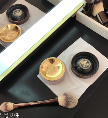 hourglass新款散粉多少錢 hourglass新款散粉使用測(cè)評(píng)