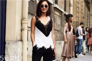 皮膚黑夏天穿什么顏色？黑皮膚適合什么顏色衣服