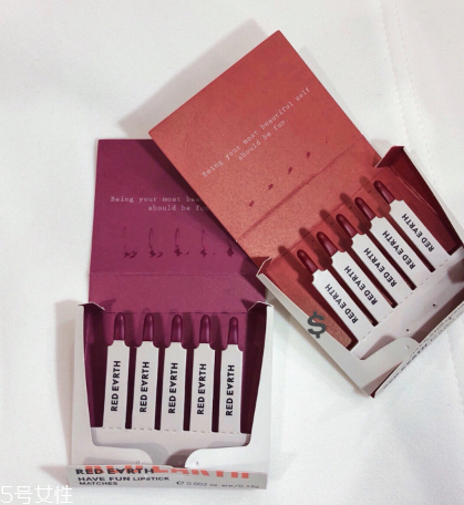 red earth紅地球火柴盒口紅多少錢 紅地球火柴盒口紅價(jià)格 red earth紅地球火柴盒口紅多少錢 紅地球火柴盒口紅價(jià)格