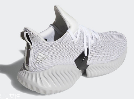 adidas alphabounce instinct什么時(shí)候發(fā)售？