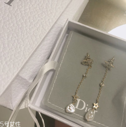 耳環(huán)可以帶上飛機嗎？耳環(huán)能不能帶上飛機