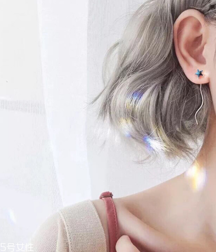 耳環(huán)可以帶上飛機嗎？耳環(huán)能不能帶上飛機