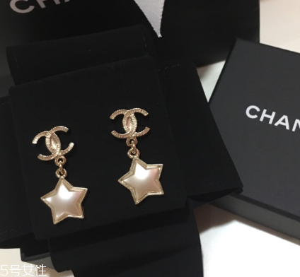 耳環(huán)可以用白酒消毒嗎？耳環(huán)消毒能用白酒嗎