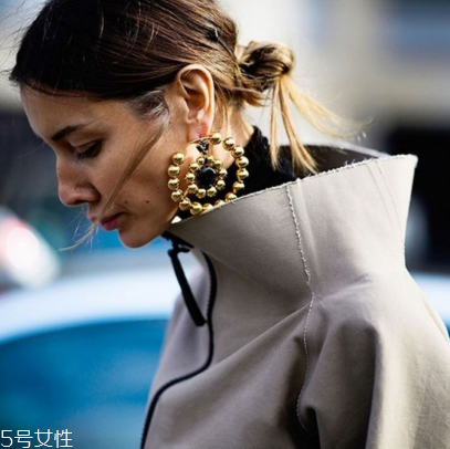 耳環(huán)需要每天取下來嗎？耳環(huán)每天都要取下來嗎