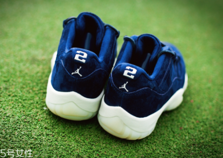 aj 11 low re2pect藍(lán)麂皮開(kāi)箱測(cè)評(píng)_上腳效果