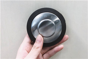 becca小飛碟高光粉餅怎么樣 becca小飛碟高光使用測評(píng)