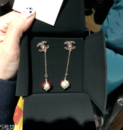 耳環(huán)多久換一次？耳環(huán)更換時(shí)間