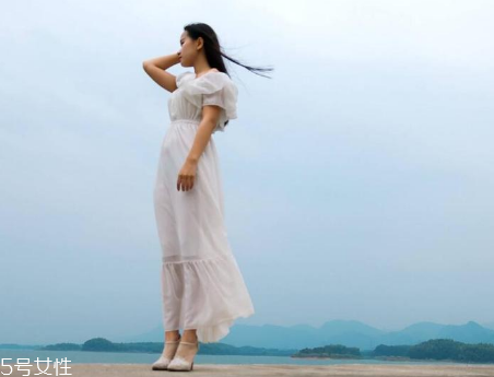 女生怎么穿搭更有氣場(chǎng)？女生氣場(chǎng)型穿搭推薦