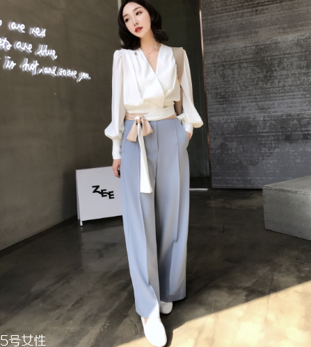 職場新人如何穿搭？職場新人穿衣技巧