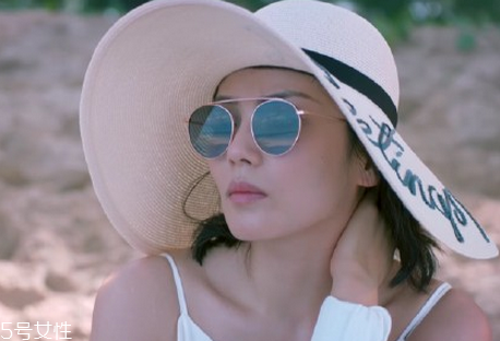 夏天開車戴什么太陽鏡好 太陽鏡選什么顏色鏡片 夏天開車戴什么太陽鏡好 太陽鏡選什么顏色鏡片