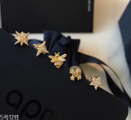 耳釘一定要純銀的嗎？耳釘不是銀的行嗎？