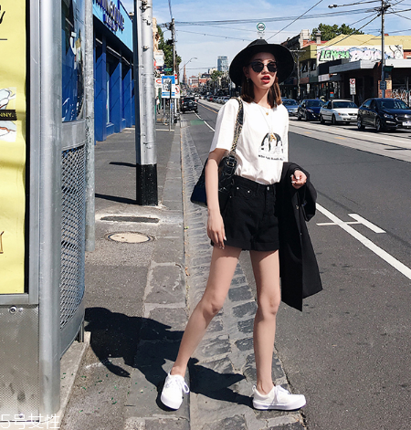 短褲怎么穿好看？短褲搭配技巧