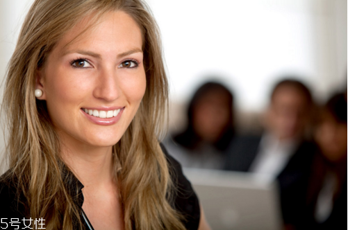 假體隆鼻可以取出嗎 隆鼻假體取出注意事項