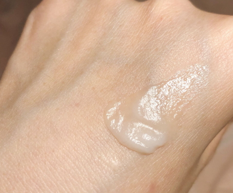 olay空氣霜怎么樣？olay空氣霜搓泥嗎？