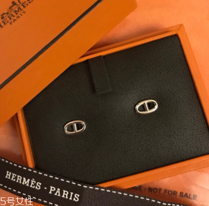 耳釘轉(zhuǎn)不動(dòng)怎么辦？耳釘轉(zhuǎn)不動(dòng)怎么處理？