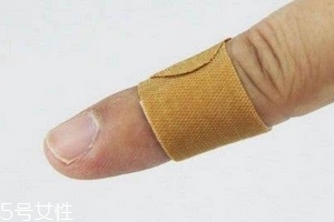 創(chuàng)可貼可以貼臉上嗎？臉上能貼創(chuàng)可貼嗎？