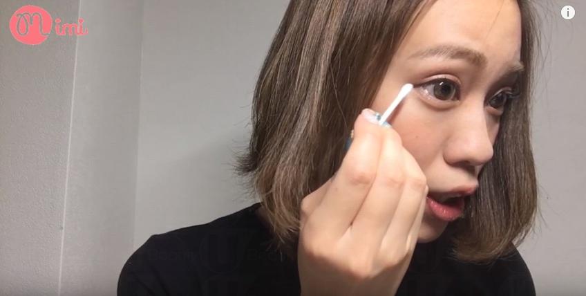 脫妝了怎么補(bǔ)妝 帶妝時怎么補(bǔ)妝 脫妝了怎么補(bǔ)妝 帶妝時怎么補(bǔ)妝