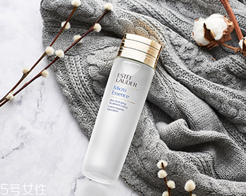 雅詩(shī)蘭黛肌底微精華什么季節(jié)用？夏天用油嗎？