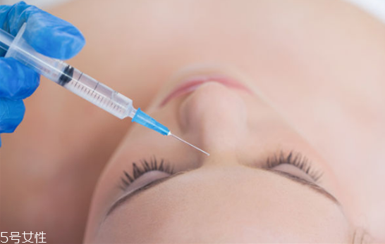 瑞藍(lán)二號玻尿酸能維持多久 瑞藍(lán)2號和3號的區(qū)別 瑞藍(lán)二號玻尿酸能維持多久 瑞藍(lán)2號和3號的區(qū)別