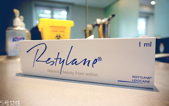 瑞藍(lán)二號玻尿酸能維持多久 瑞藍(lán)2號和3號的區(qū)別 瑞藍(lán)二號玻尿酸能維持多久 瑞藍(lán)2號和3號的區(qū)別