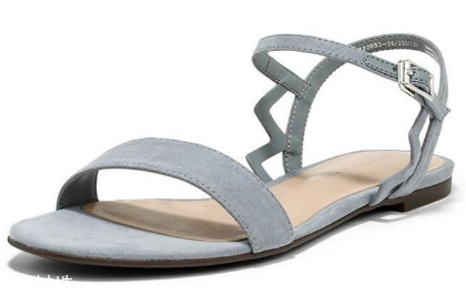 腳寬的人適合穿什么涼鞋？腳胖穿什么涼鞋好看？