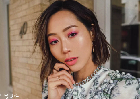 伊婉和潤百顏哪個(gè)持久 伊婉和潤百顏玻尿酸區(qū)別