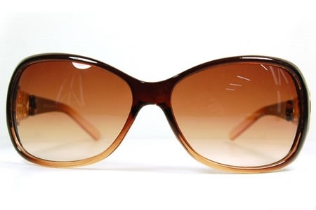 太陽(yáng)鏡什么顏色好 太陽(yáng)鏡顏色挑選