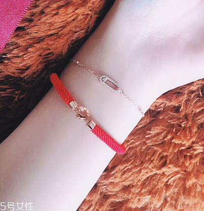 寶格麗紅繩多少錢？寶格麗紅繩手鏈專柜價格