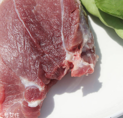 黑豬肉是黑色嗎？黑豬肉什么顏色？