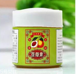 豆蔻膏過期還能涂抹嗎？過期的豆蔻膏還能用嗎？