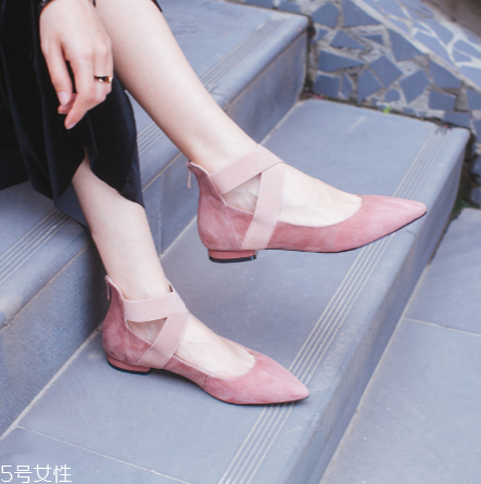 今年流行什么樣的芭蕾舞鞋？芭蕾舞鞋流行什么樣的？