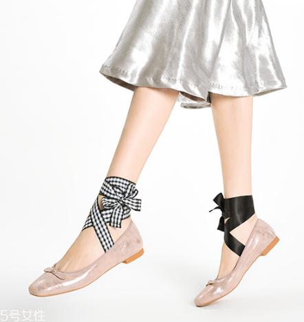 今年流行什么樣的芭蕾舞鞋？芭蕾舞鞋流行什么樣的？